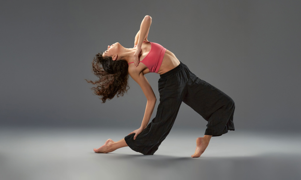 Single modern dancer