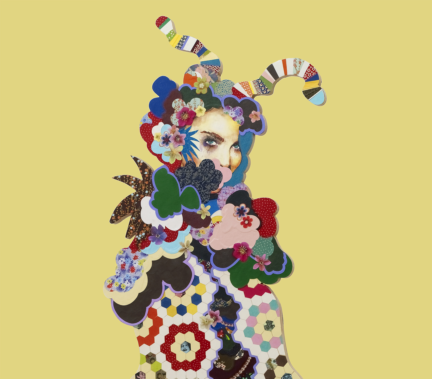Alicia Paz, Boxer, 2013, Mixed media on wood with metal base, 180 x 110 x 40 cm