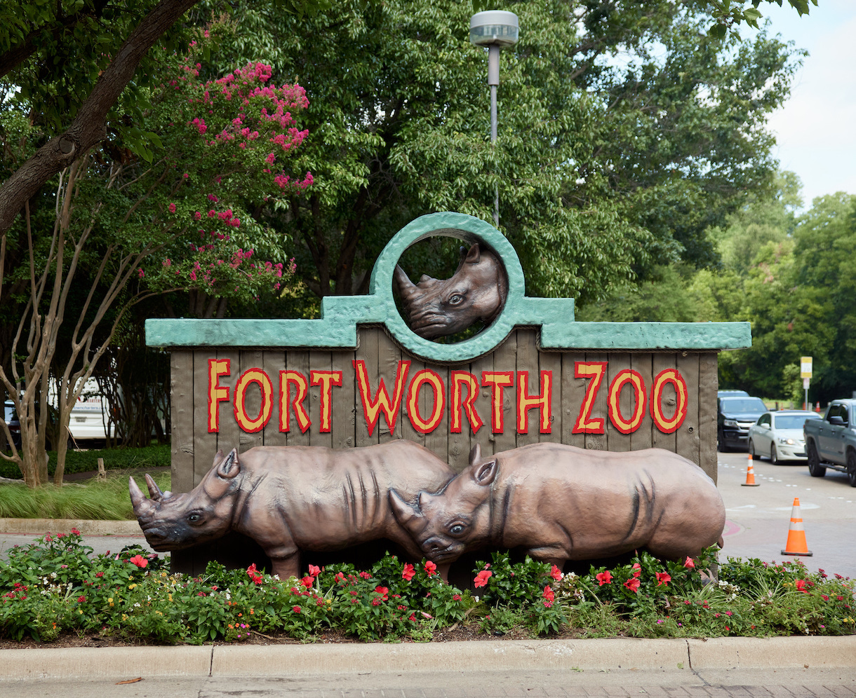 Fort Worth Zoo sign 